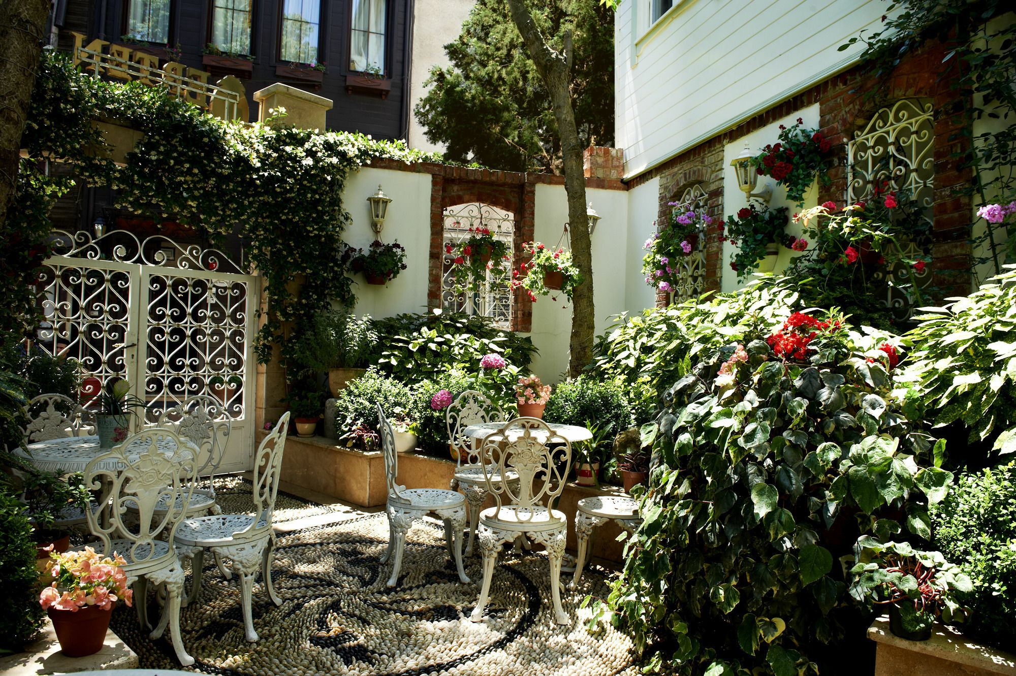 Erten Konak Hotel Istanbul Exterior photo